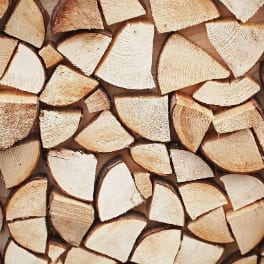 Brennholz zum Heizen für Kaminöfen Brennholz zum Heizen für Kaminöfen