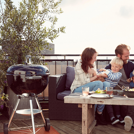 Weber Bar-B-Kettle Holzkohlegrill im Grill-Shop von kamdi24 Weber Bar-B-Kettle Holzkohlegrill im Grill-Shop von kamdi24