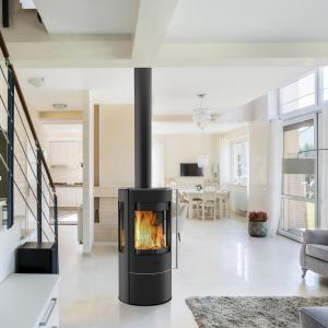Fireplace Amarant Kaminofen Stahl Schwarz | Topplatte Glas
