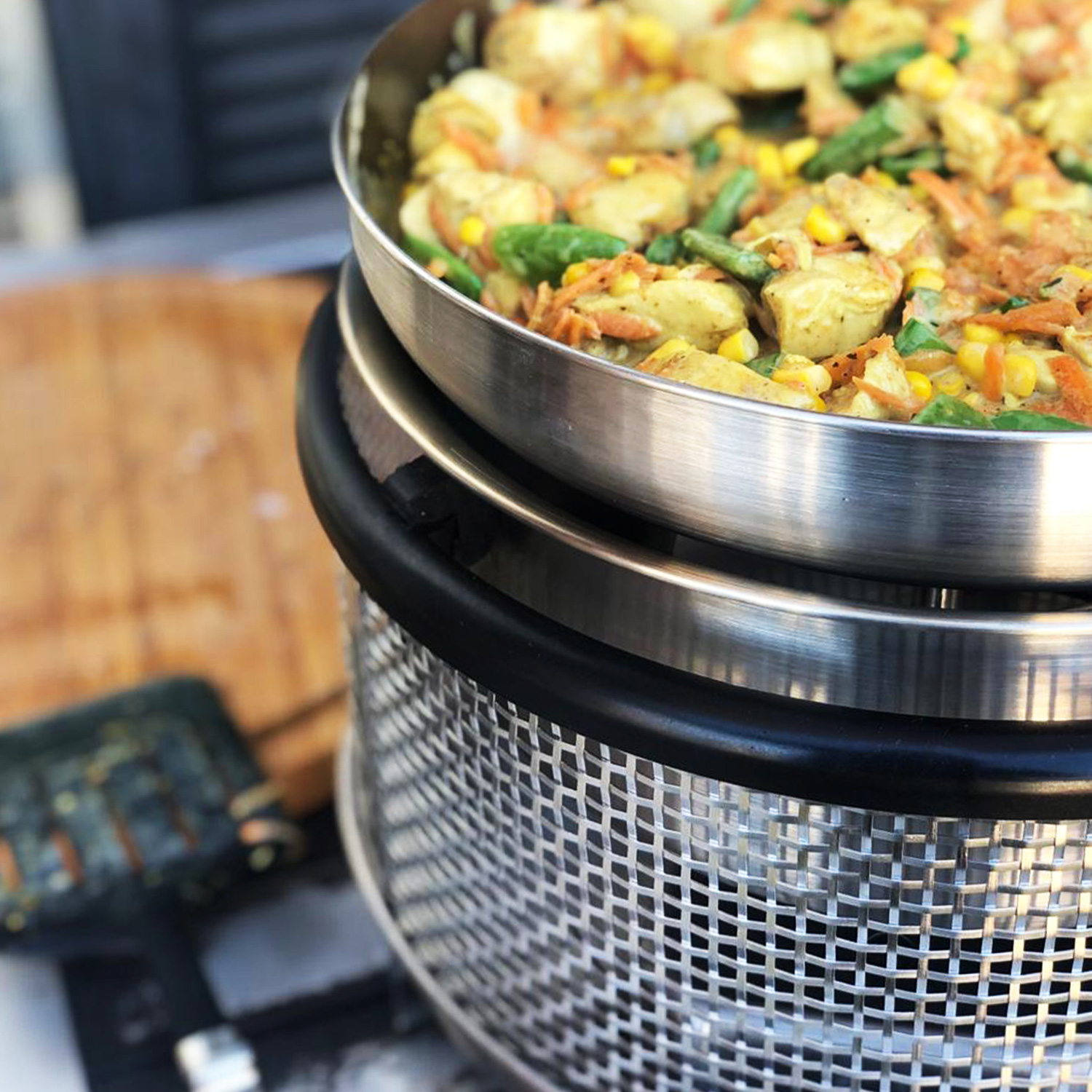 Cobb Wok aus Edelstahl
