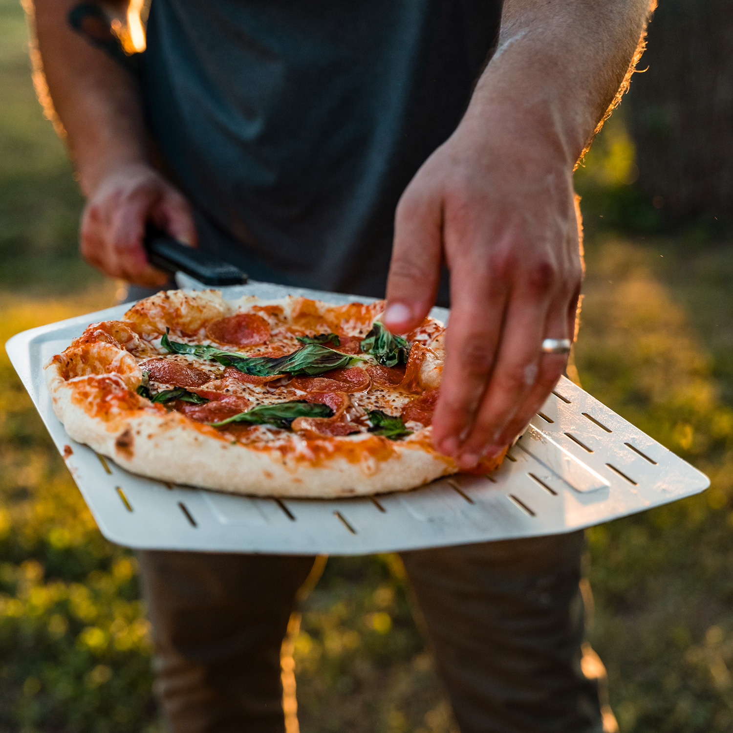 Ooni Pizzaschieber Aluminium perforiert 12" Ooni Pizzaschieber Aluminium perforiert 12"