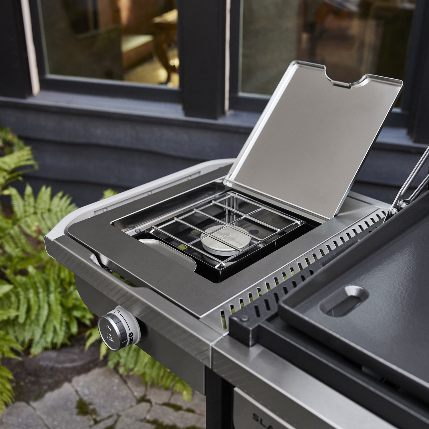 Weber Slate GPSB 76cm Premium Plancha
