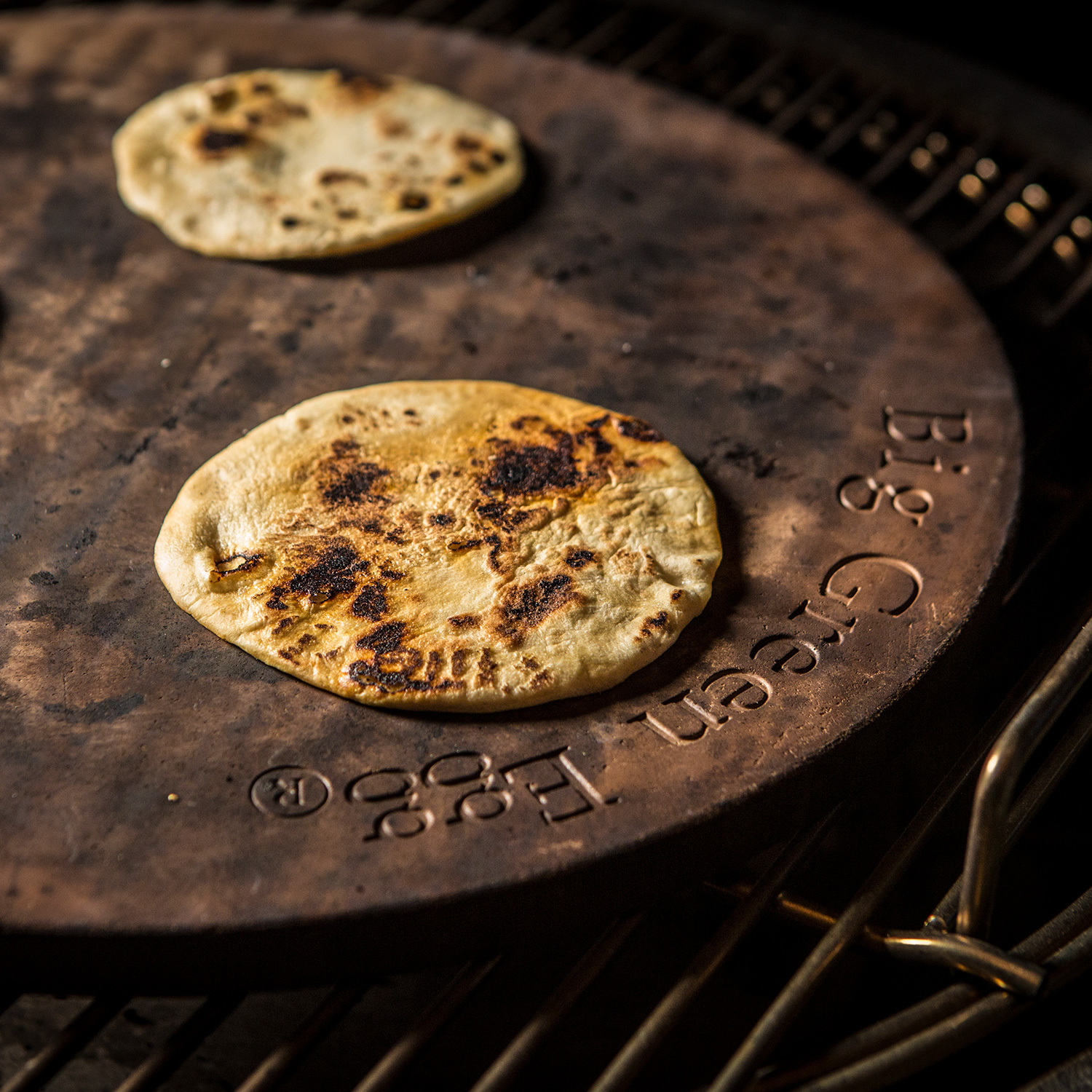 Big Green Egg Back- und Pizzastein für Large Big Green Egg Back- und Pizzastein für Large