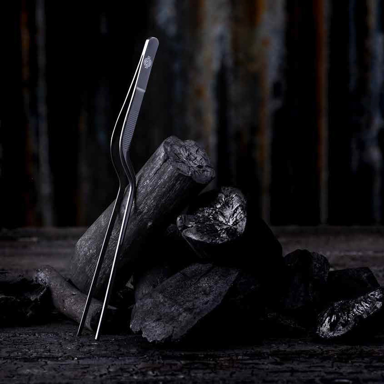 Yakiniku Grillpinzette gebogen für Kamado und Shichirin Grill Yakiniku Grillpinzette gebogen für Kamado und Shichirin Grill