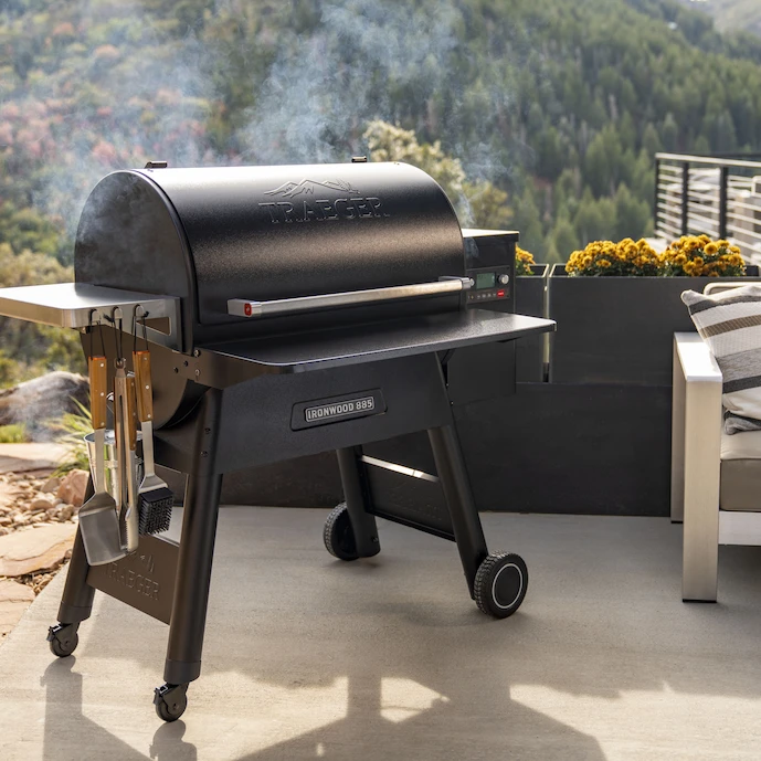 traeger-ironwood-885