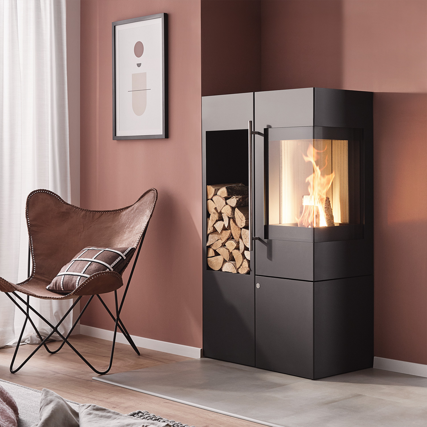 Olsberg Ipala Smart Compact Kaminofen Stahl schwarz, Türanschlag rechts, Stahltür mit Holzregal links