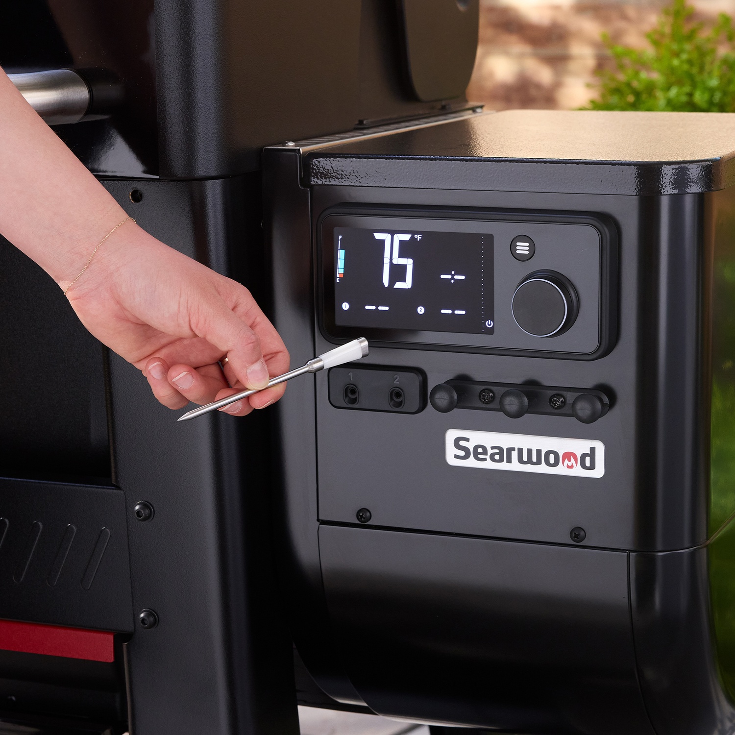 Weber Smartes kabelloses Grillthermometer inkl. Ladegerät schwarz