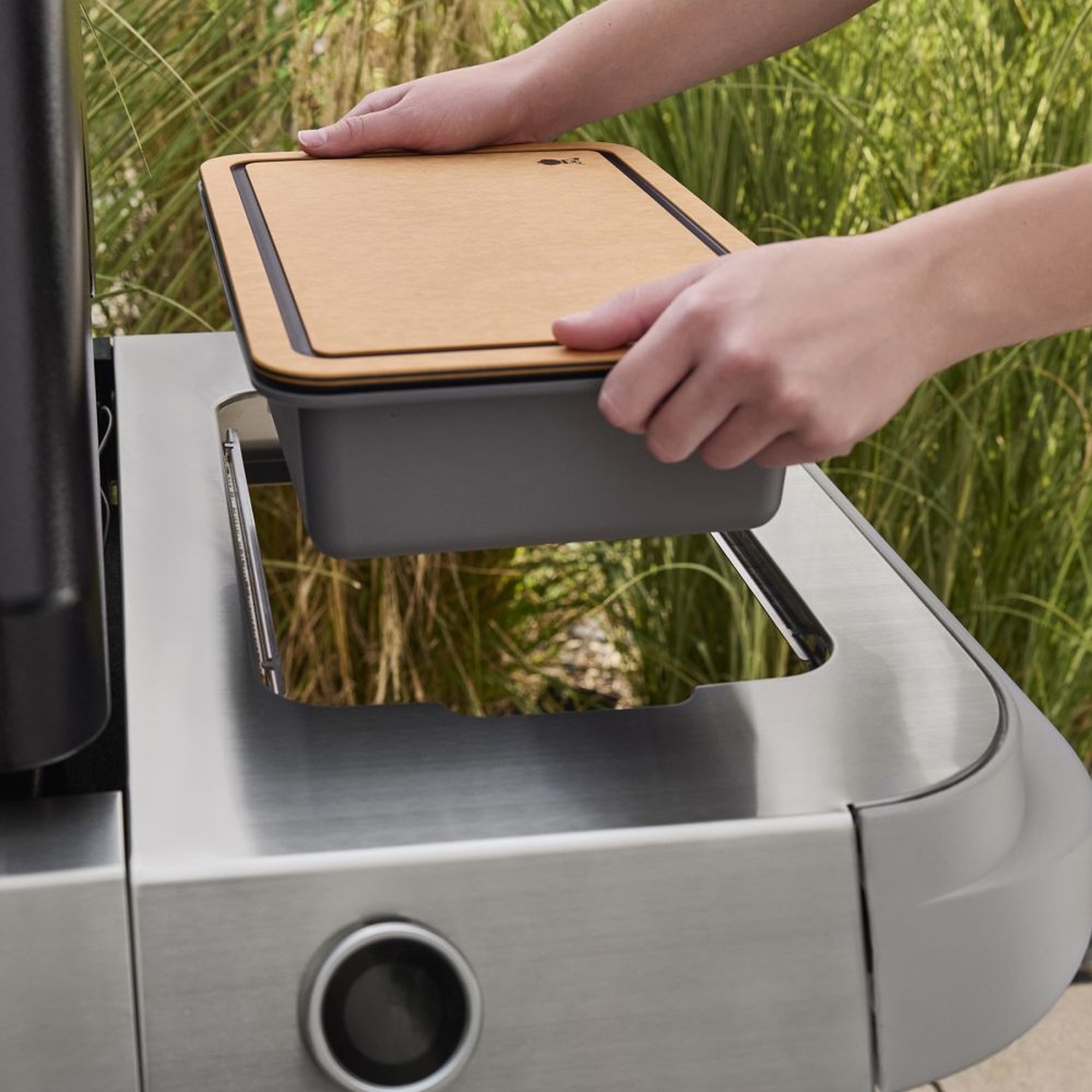 Weber Genesis EPX-435W GBS Smart Gasgrill