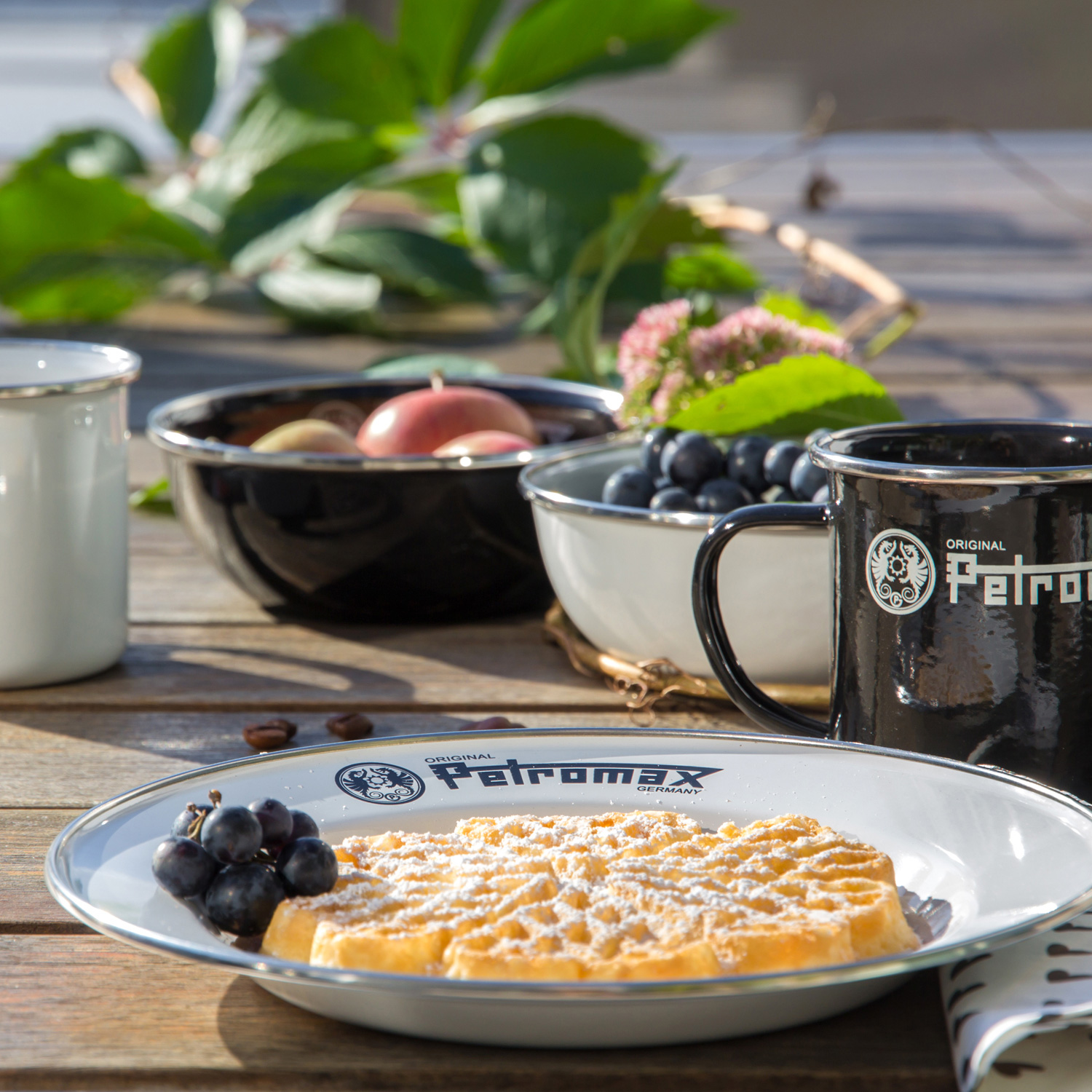 Petromax Emaille-Schalen Weiß 2er-Set 500 ml Petromax Emaille-Schalen Weiß 2er-Set 500 ml