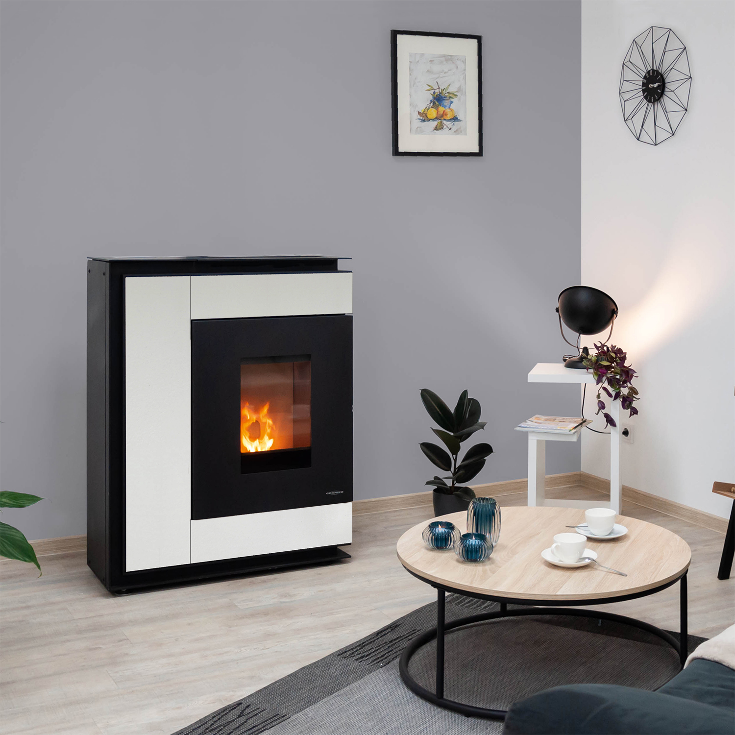 Oranier Boreas Aqua Wasserführender Pelletofen Sintered Stone Seidenweiß, Rauchabgang hinten Oranier Boreas Aqua Wasserführender Pelletofen Sintered Stone Seidenweiß, Rauchabgang hinten