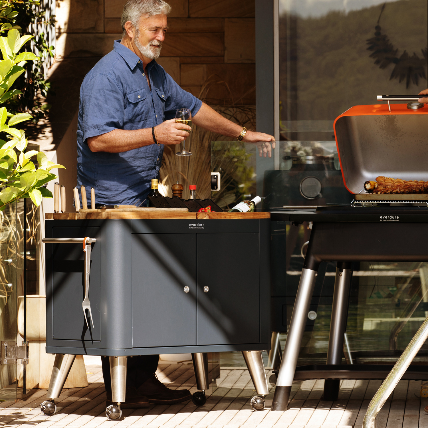 Everdure Mobile Outdoorküche