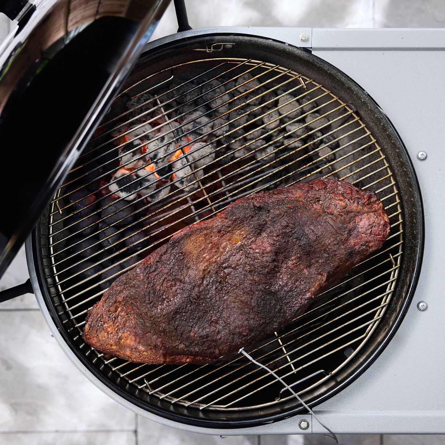 Weber Performer Premium Smart Holzkohlegrill 57 cm