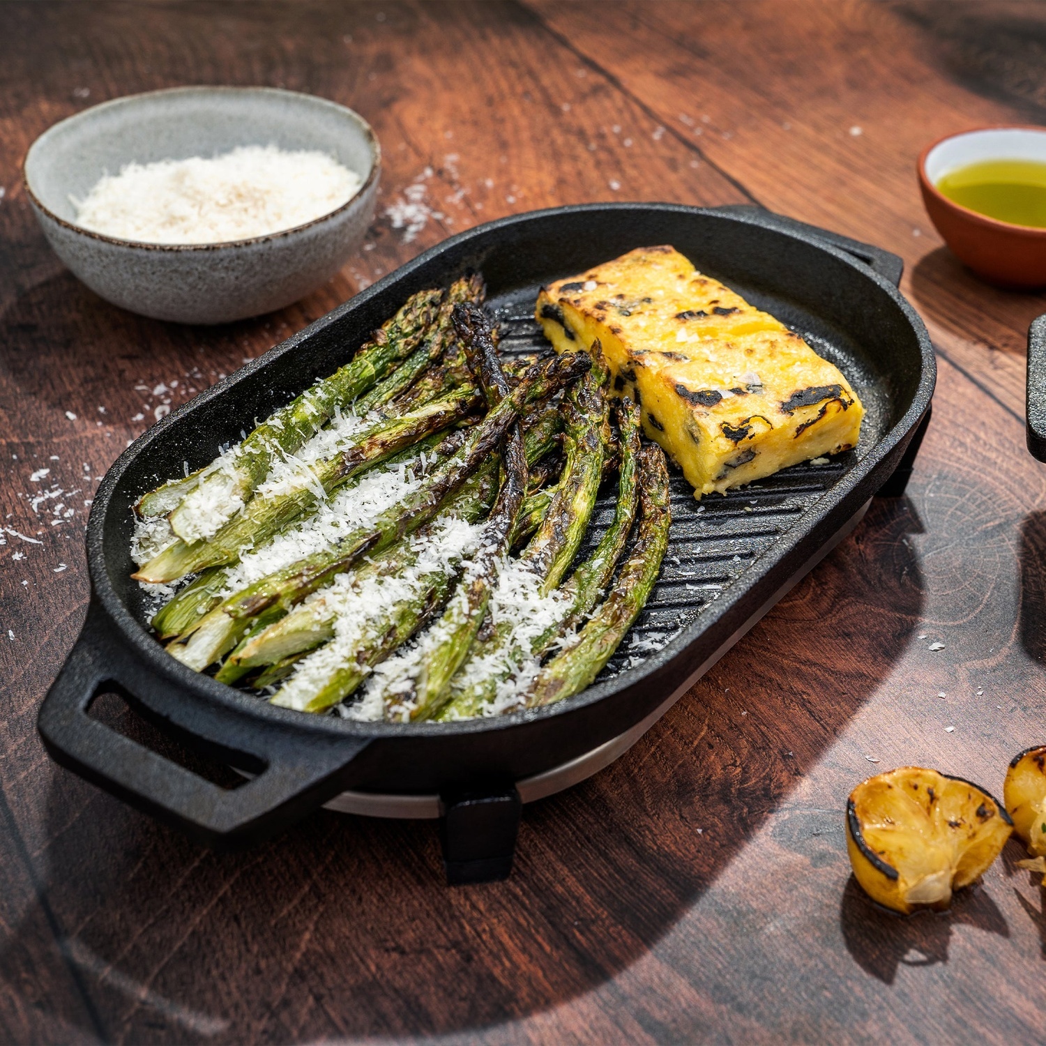 Ooni Grillpfanne aus Gusseisen oval