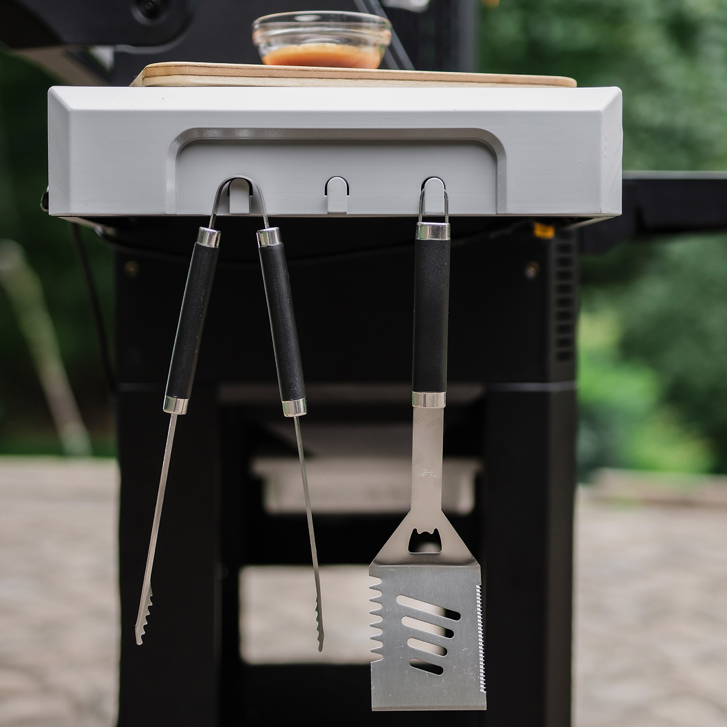 Masterbuilt Gravity Series 600 Digitaler Holzkohlegrill & Smoker