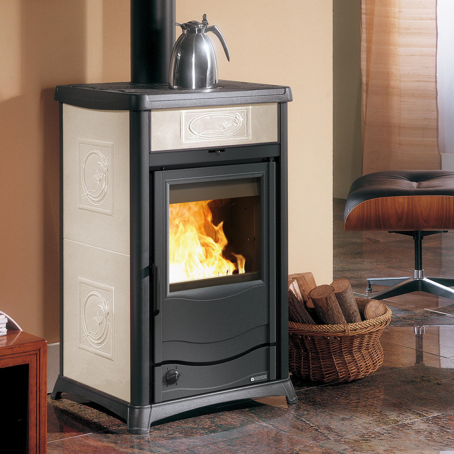 La Nordica Termorossella Plus EVO DSA 4.0 Wasserführender Kaminofen Liberty Panna La Nordica Termorossella Plus EVO DSA 4.0 Wasserführender Kaminofen Liberty Panna
