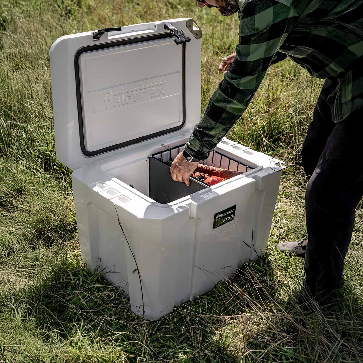 Petromax Schneide- und Trennbrett für Petromax Kühlbox kx50
