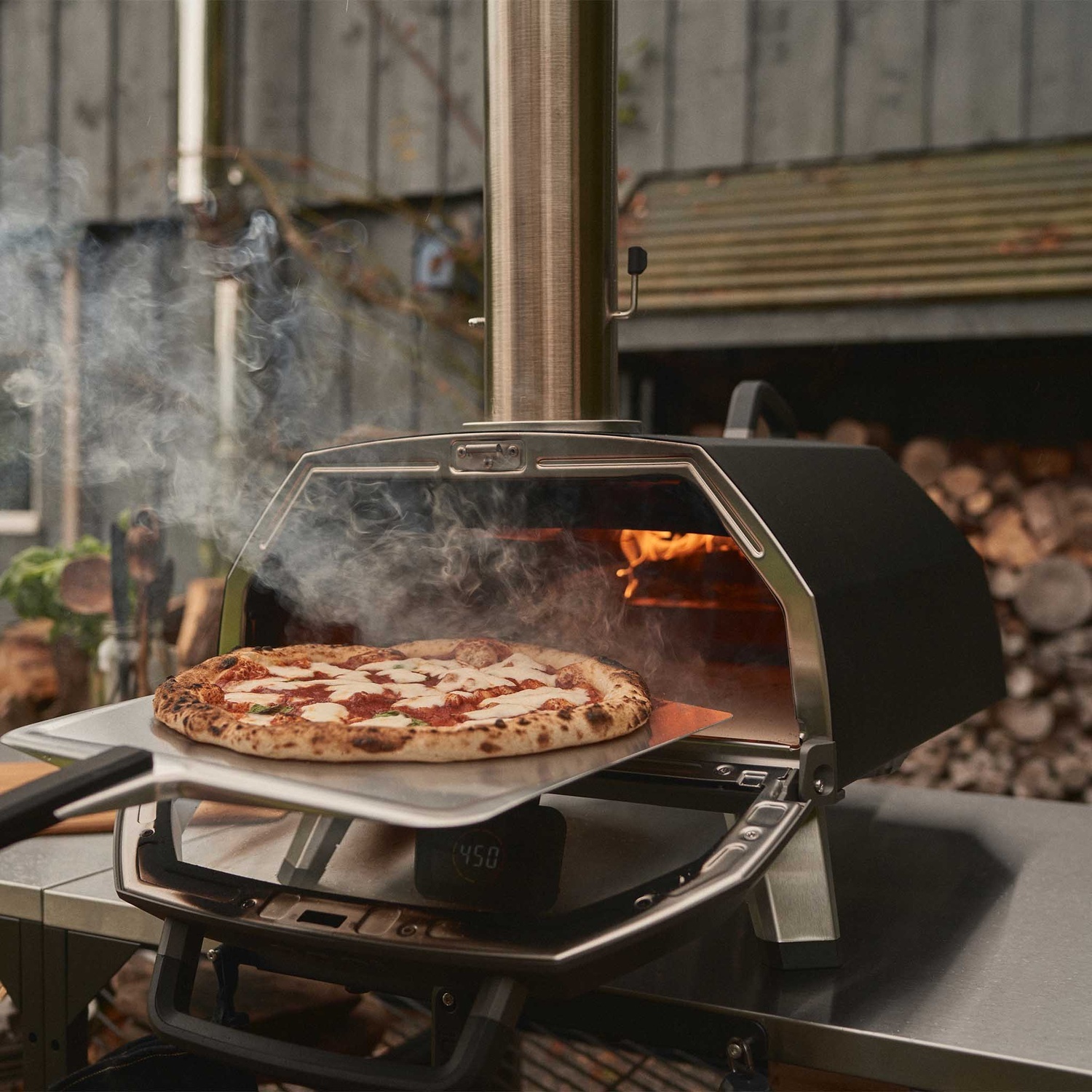 Ooni Karu 2 Pro Holz-Pizzaofen