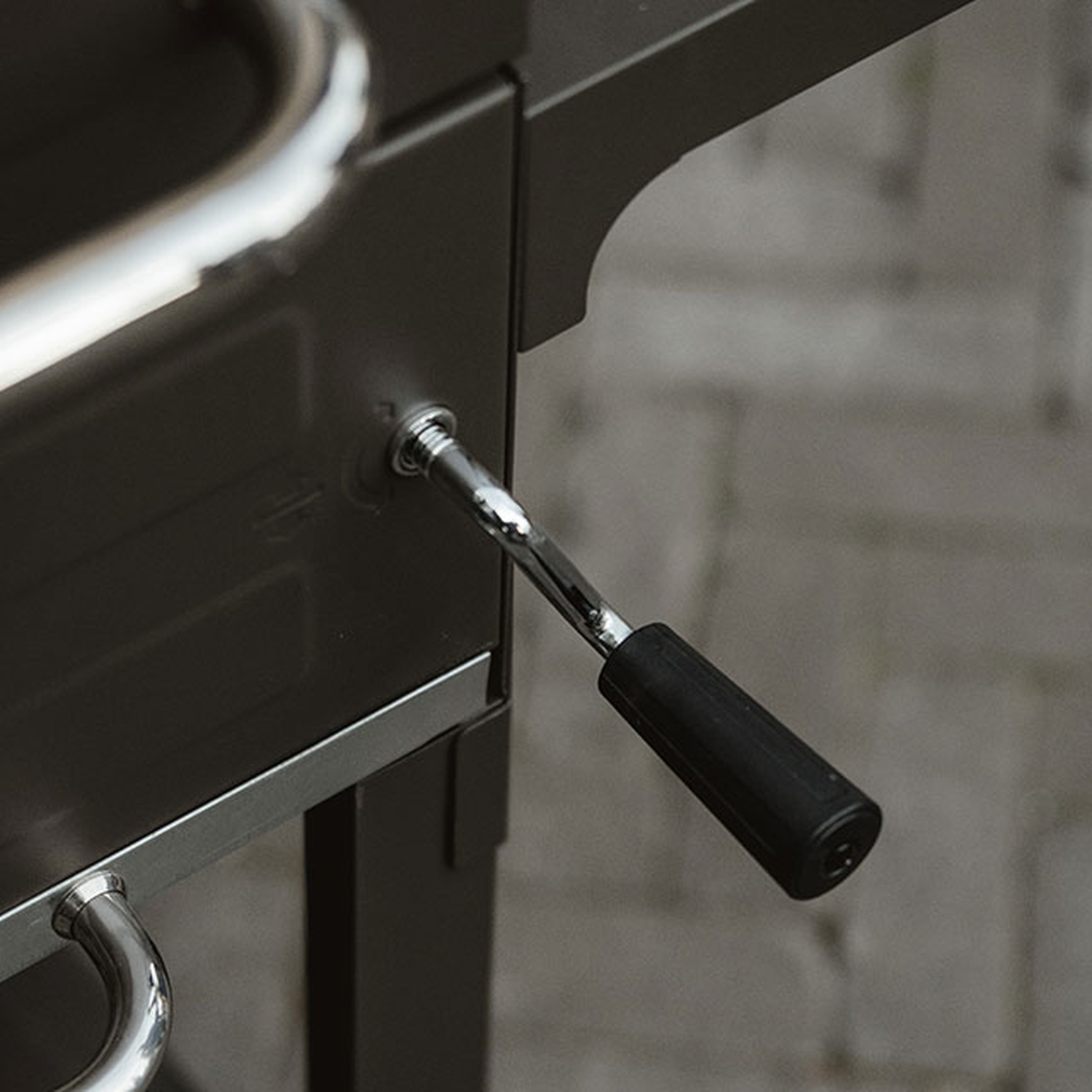 Enders Payton XL Holzkohlegrill