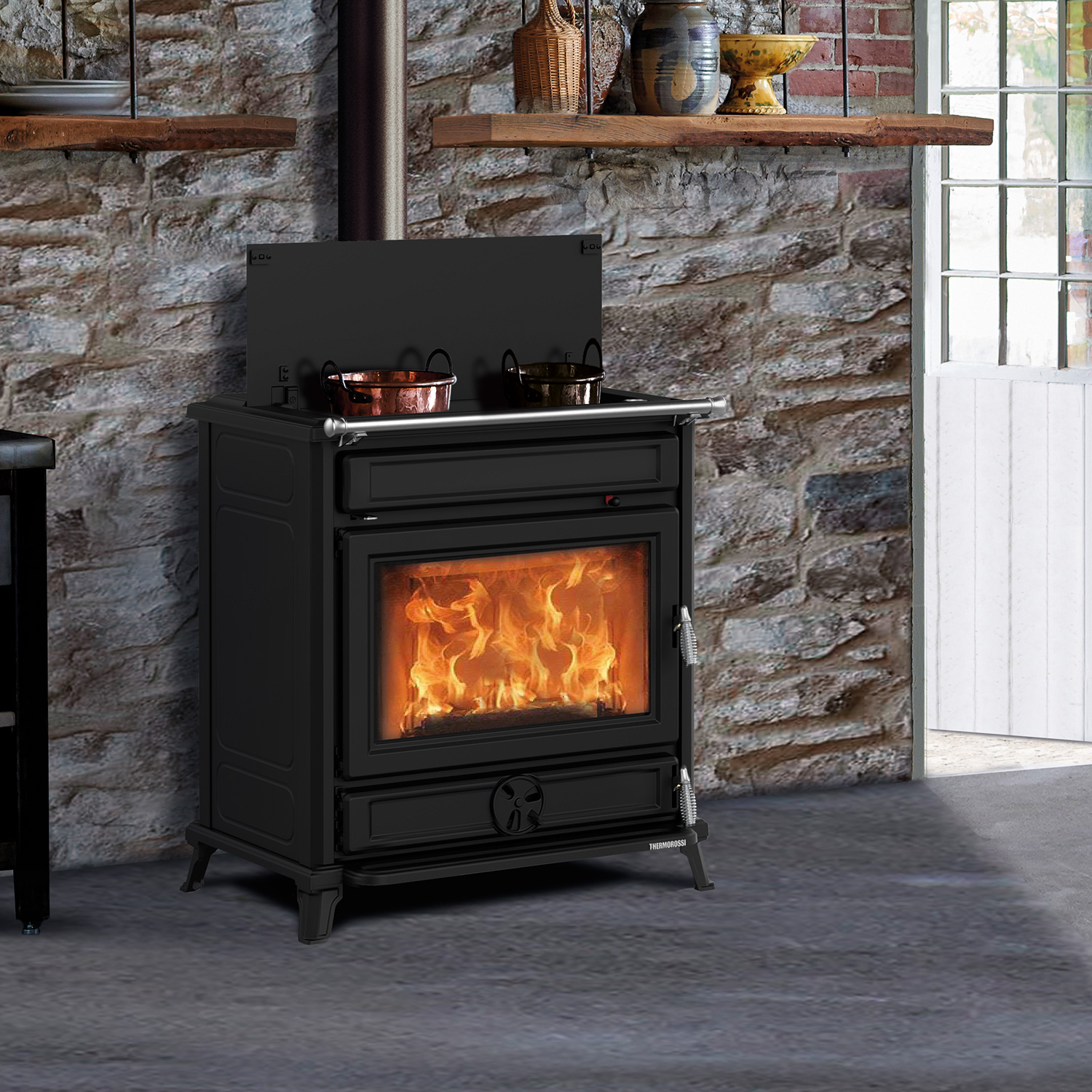 Thermorossi Agora Evo6 Kaminofen Schwarz