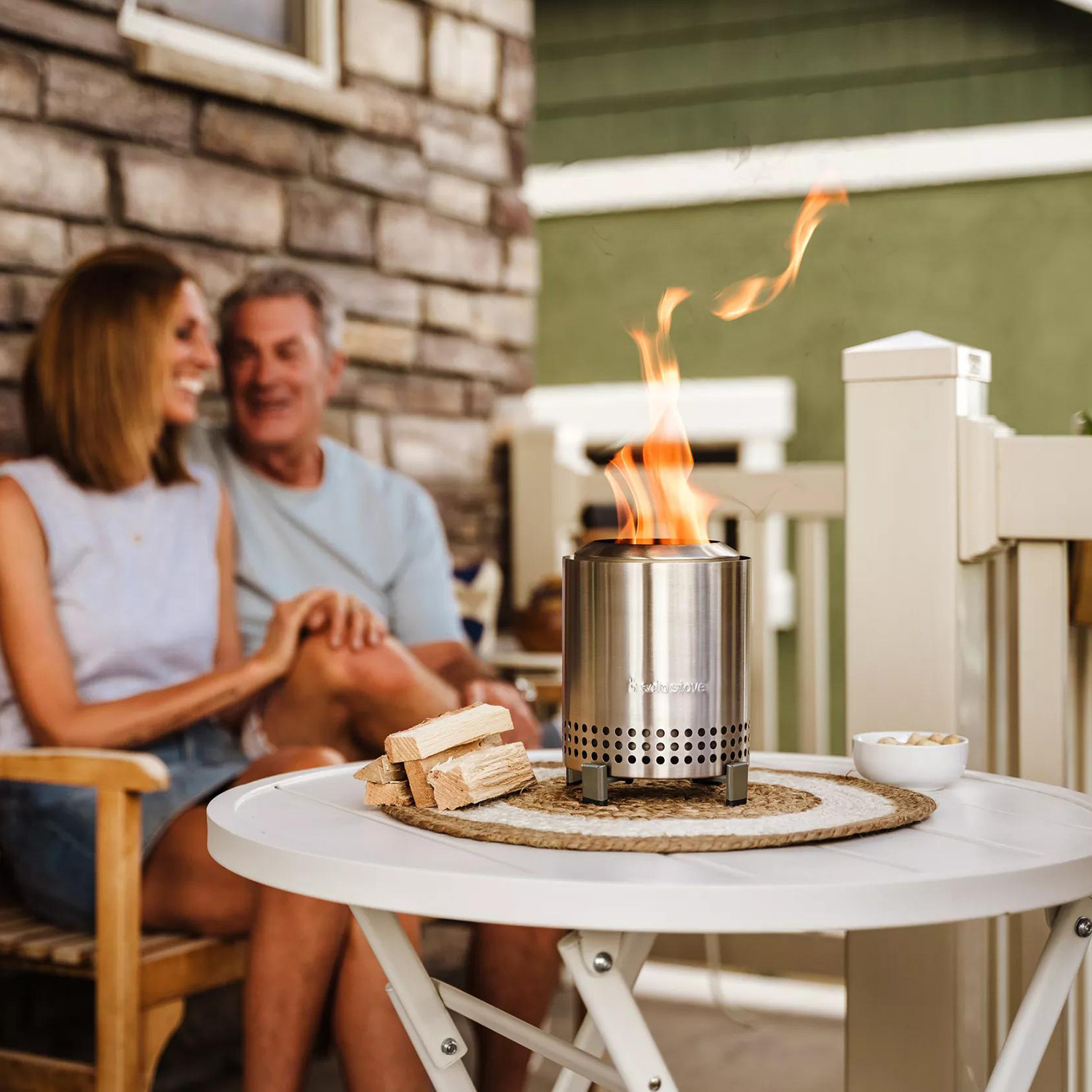 Solo Stove Mesa Tischfeuerstelle Edelstahl mit Ständer Solo Stove Mesa Tischfeuerstelle Edelstahl mit Ständer