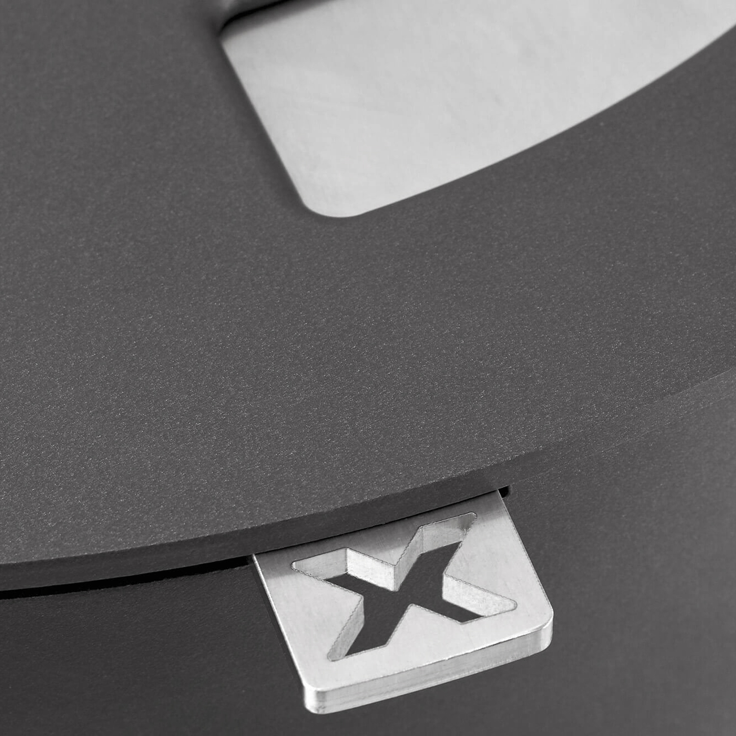 Austroflamm Tower Xtra 2.0 Kaminofen Stahl gussgrau, RR oben oder hinten Austroflamm Tower Xtra 2.0 Kaminofen Stahl gussgrau, RR oben oder hinten