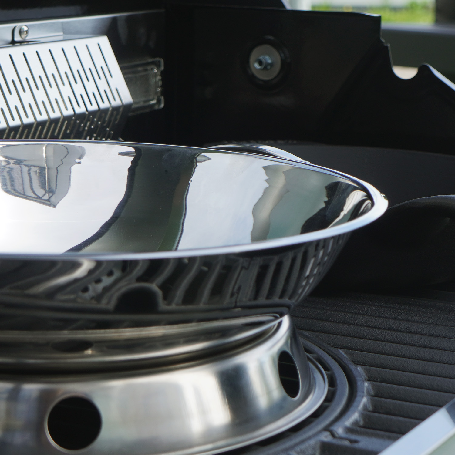 Feuergott Wok Set Edelstahl mit Wokring und Anzündkamin