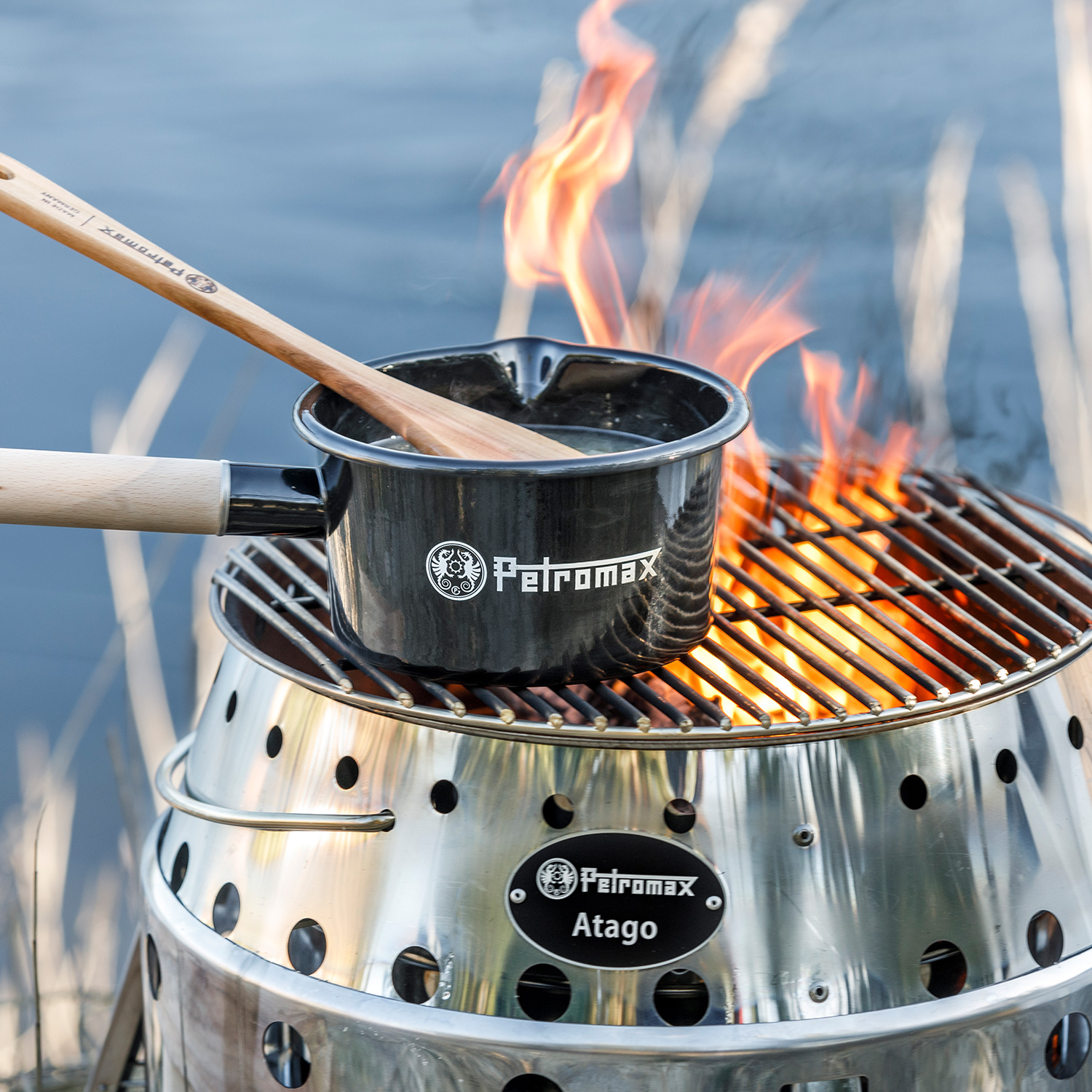 Petromax Emaille-Stieltopf Schwarz 1 Liter Petromax Emaille-Stieltopf Schwarz 1 Liter