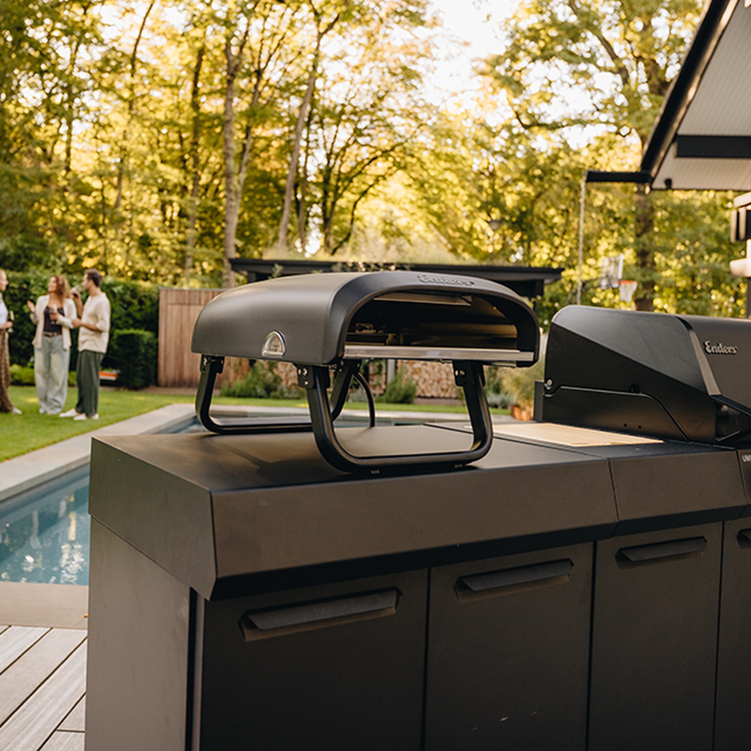 Enders Uniq 4 IK Kitchen Cruster Shadow Gasgrillstation