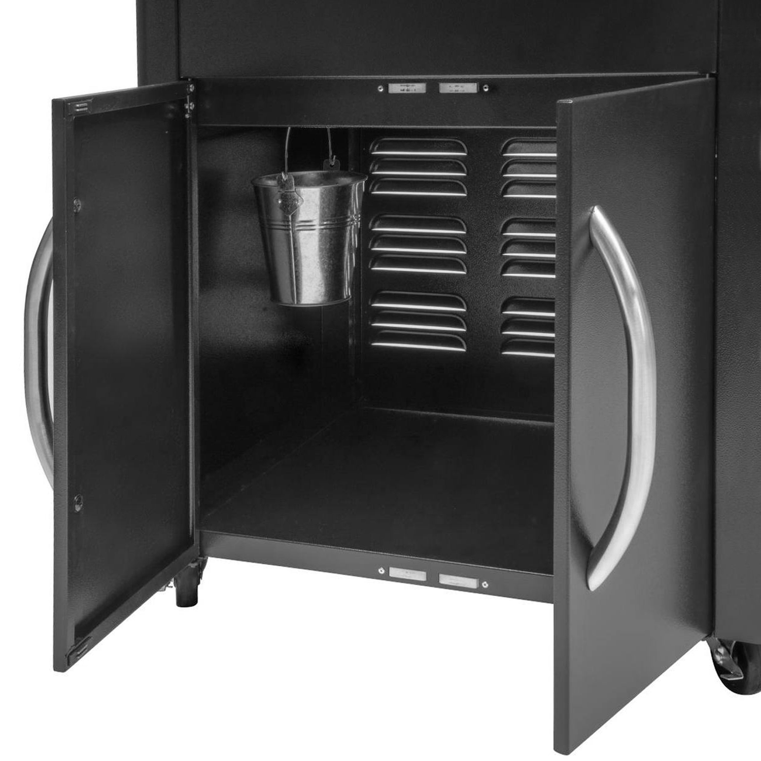 Traeger Silverton 620 Pelletgrill inkl. Abdeckhaube und Set Ablaufbleche