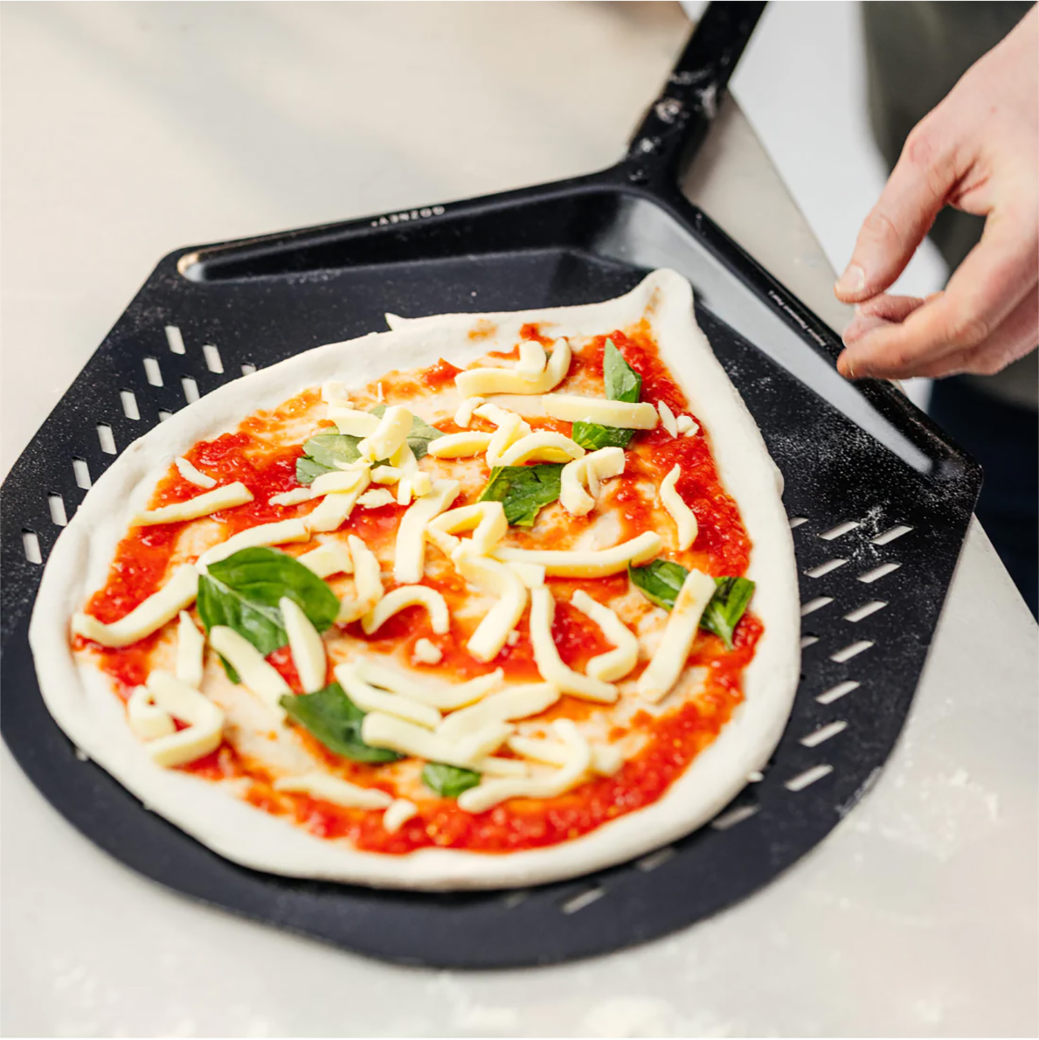 GOZNEY Balance Placement Peel L Pizzaheber 14'' Aluminium