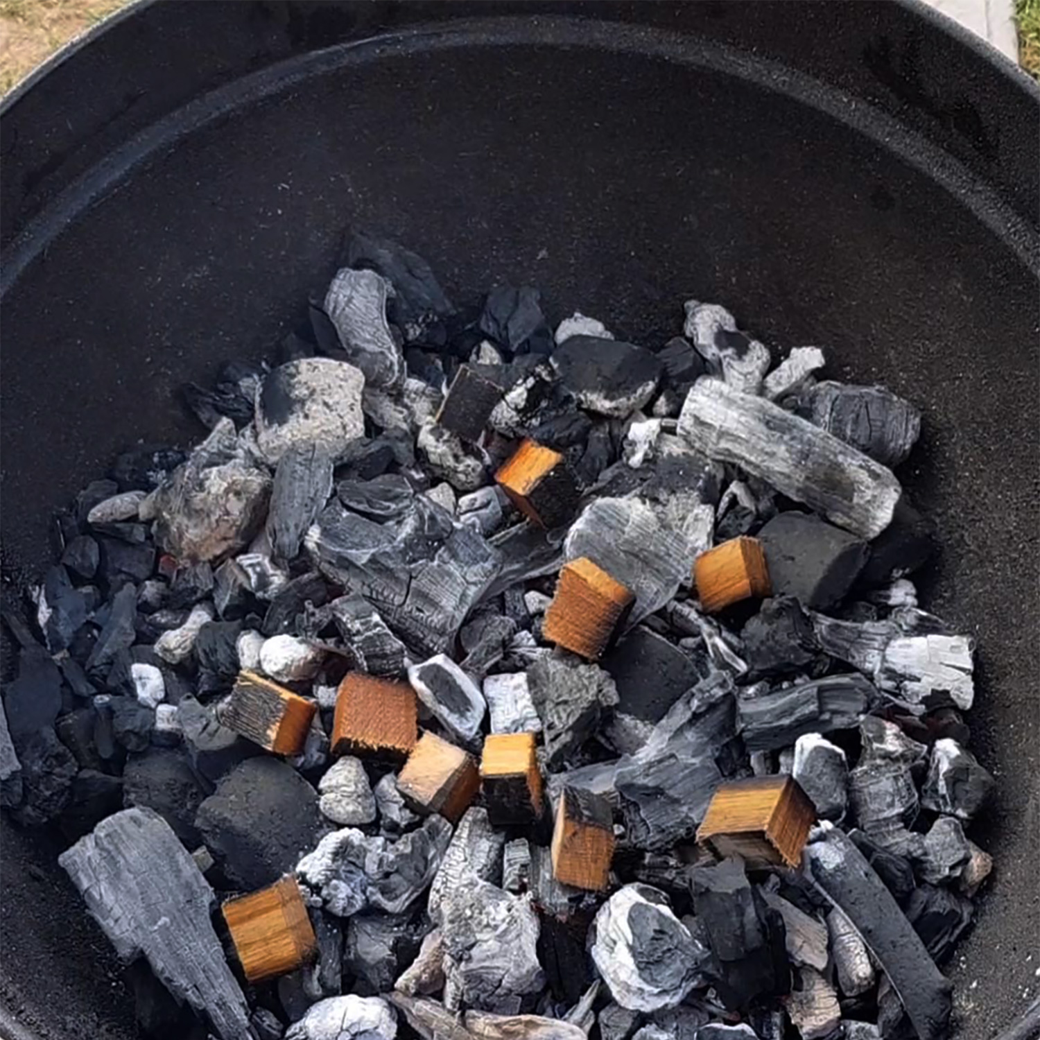 Mr. Barrel BBQ Chunks XL Sweet White Wine, 3 kg