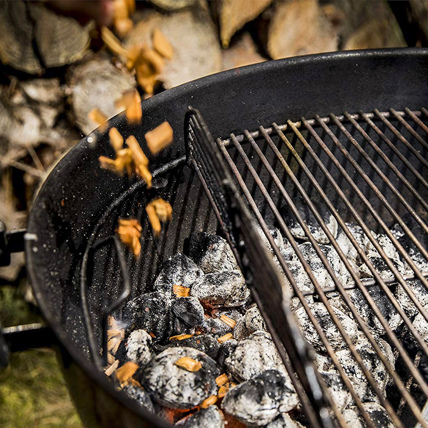 Axtschlag Wood Smoking Chips Devil´s Smoke 1 kg Axtschlag Wood Smoking Chips Devil´s Smoke 1 kg