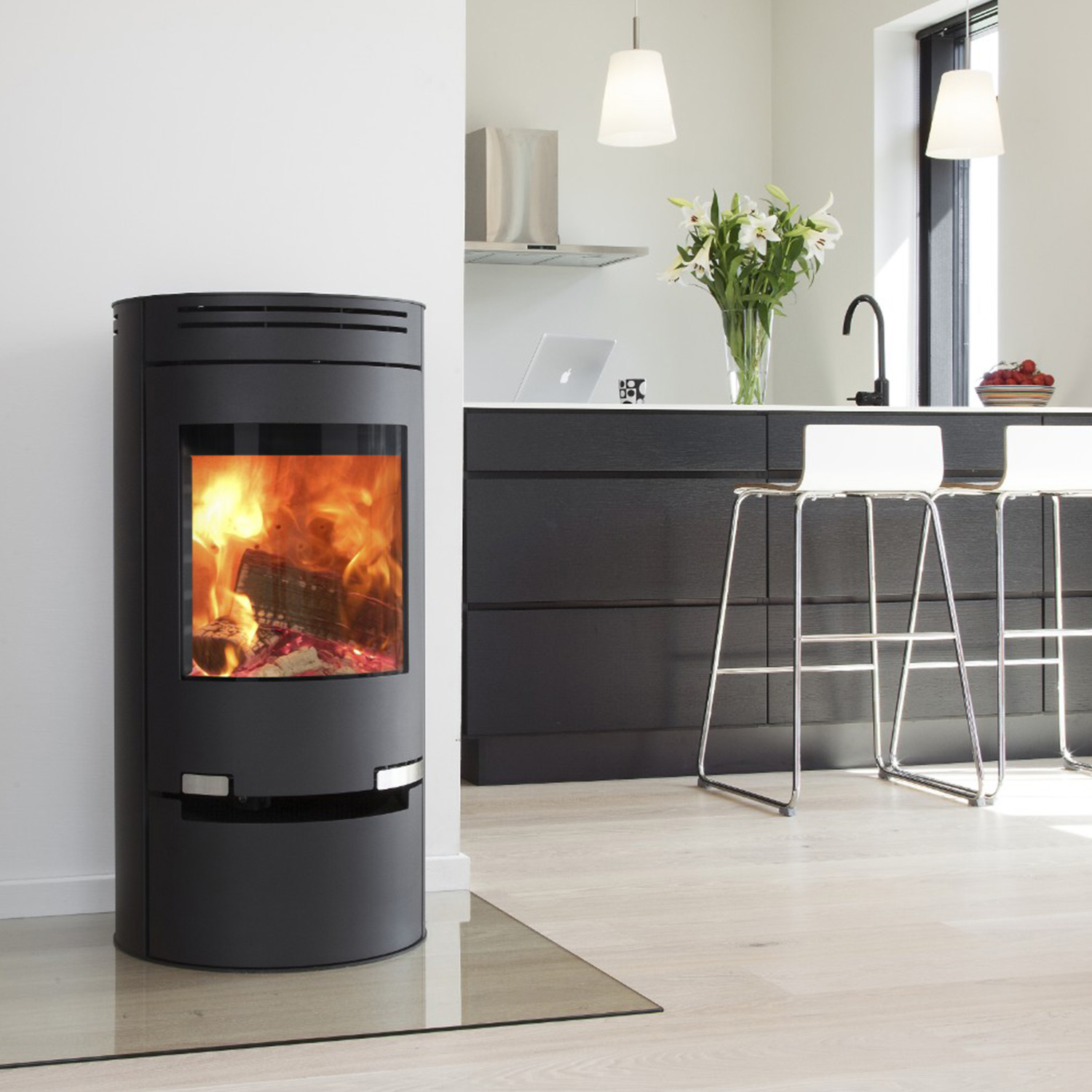 Aduro 1.1 Kaminofen Schwarz