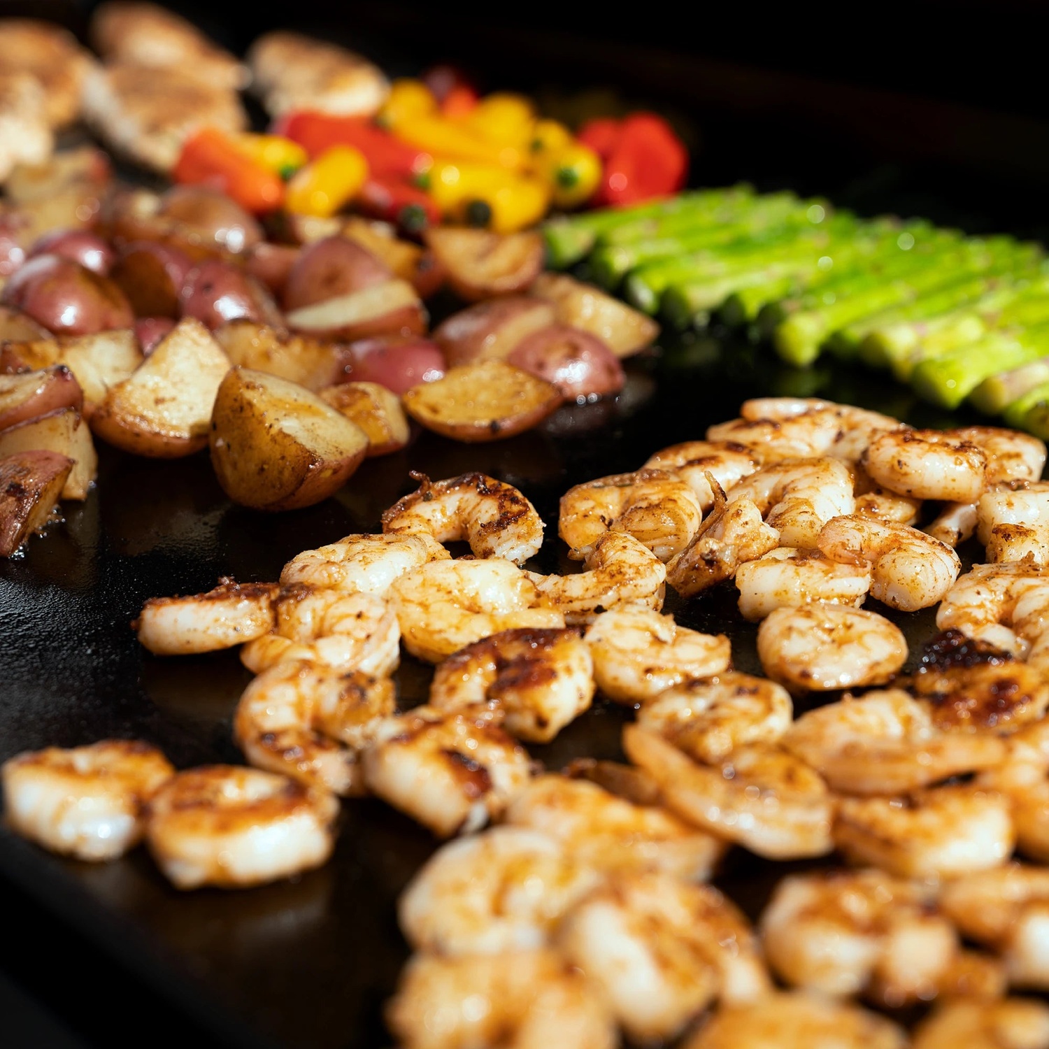 Char-Griller Flat Iron™ Premium Gas-Plancha (ohne Druckminderer)