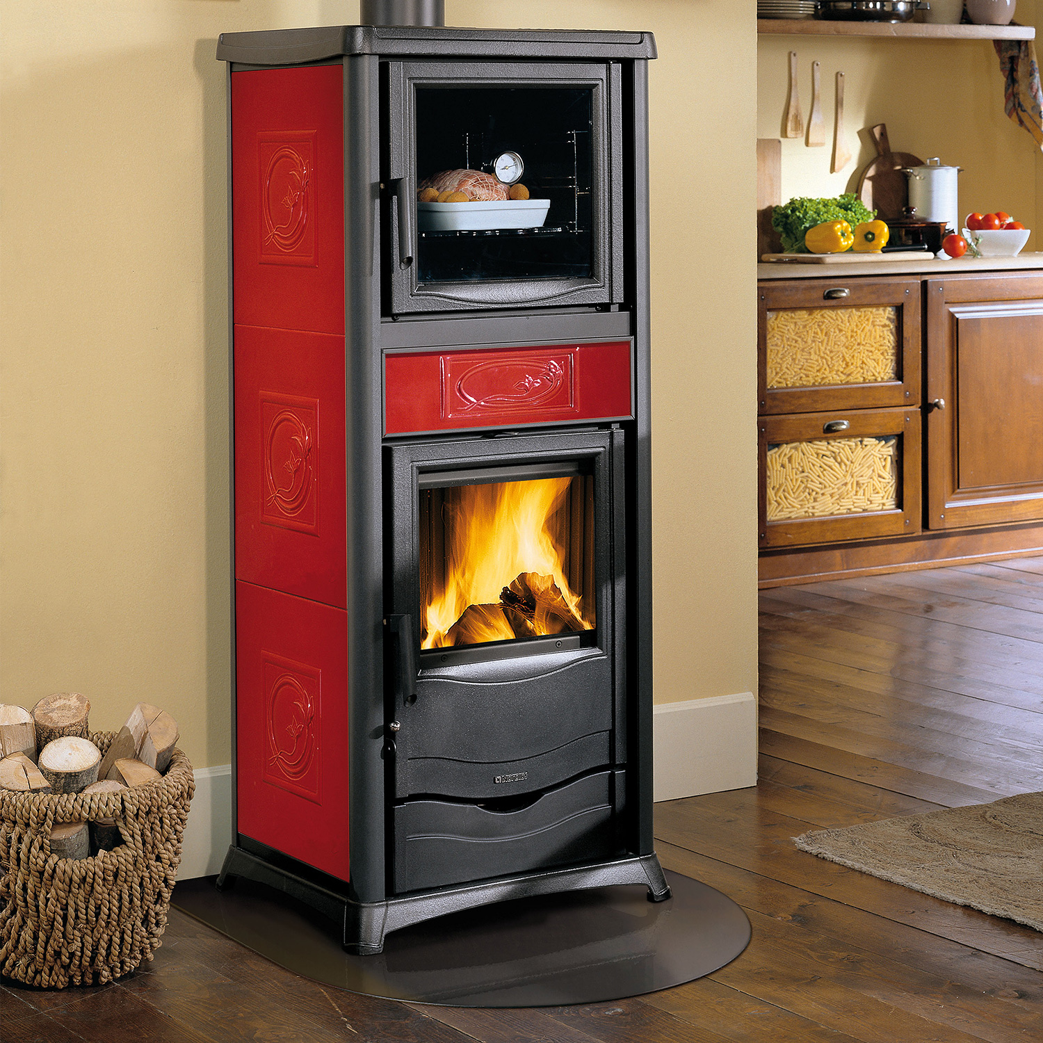 La Nordica Termorossella Plus Forno DSA 16 Wasserführender Kaminofen Liberty Bordeaux