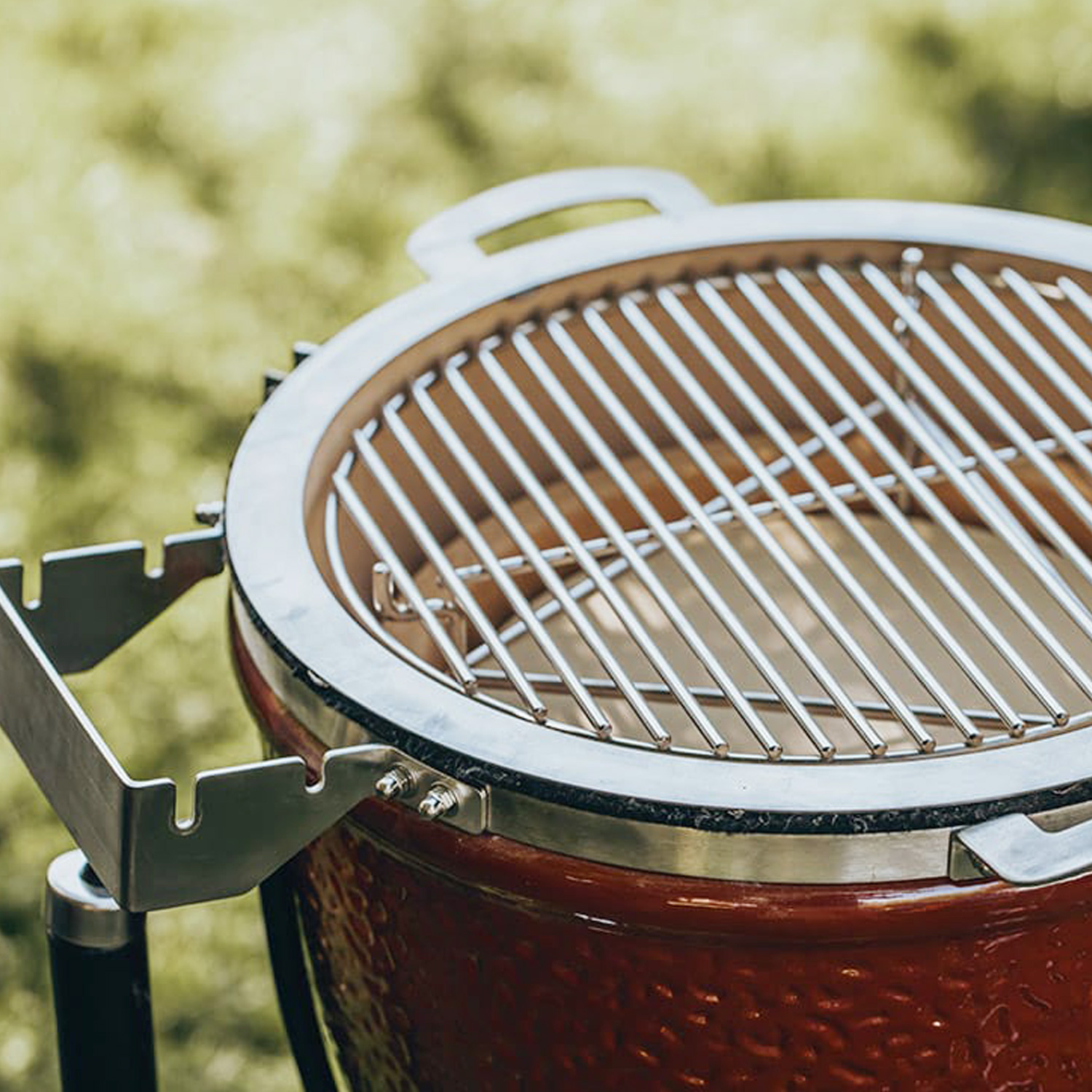 MONOLITH JUNIOR Keramikgrill PRO-Serie 2.0 Rot mit Gestell MONOLITH JUNIOR Keramikgrill PRO-Serie 2.0 Rot mit Gestell