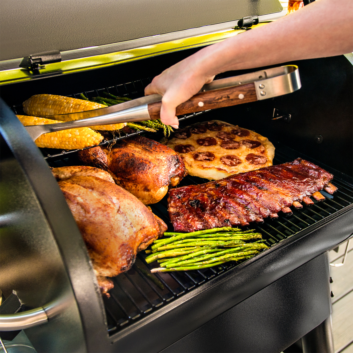 Traeger PRO D2 575 Pellet Grill schwarz Traeger PRO D2 575 Pellet Grill schwarz