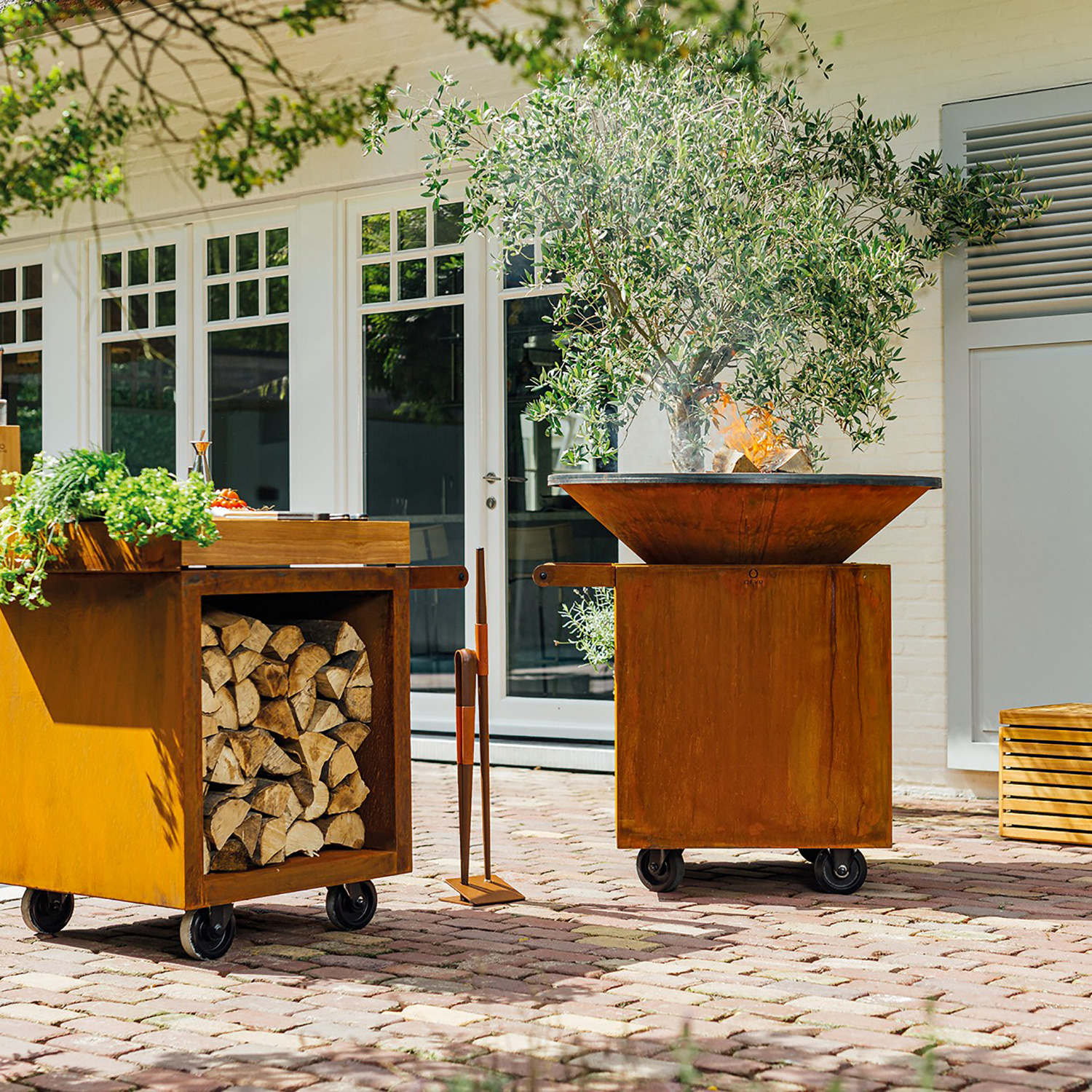 OFYR Classic Corten 100 PRO Grill & Feuerstelle OFYR Classic Corten 100 PRO Grill & Feuerstelle