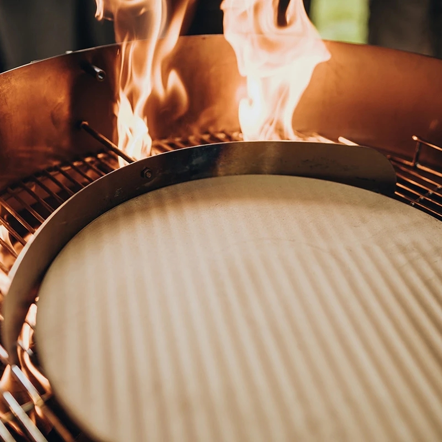 Moesta Pizzastein mit Stier 41cm