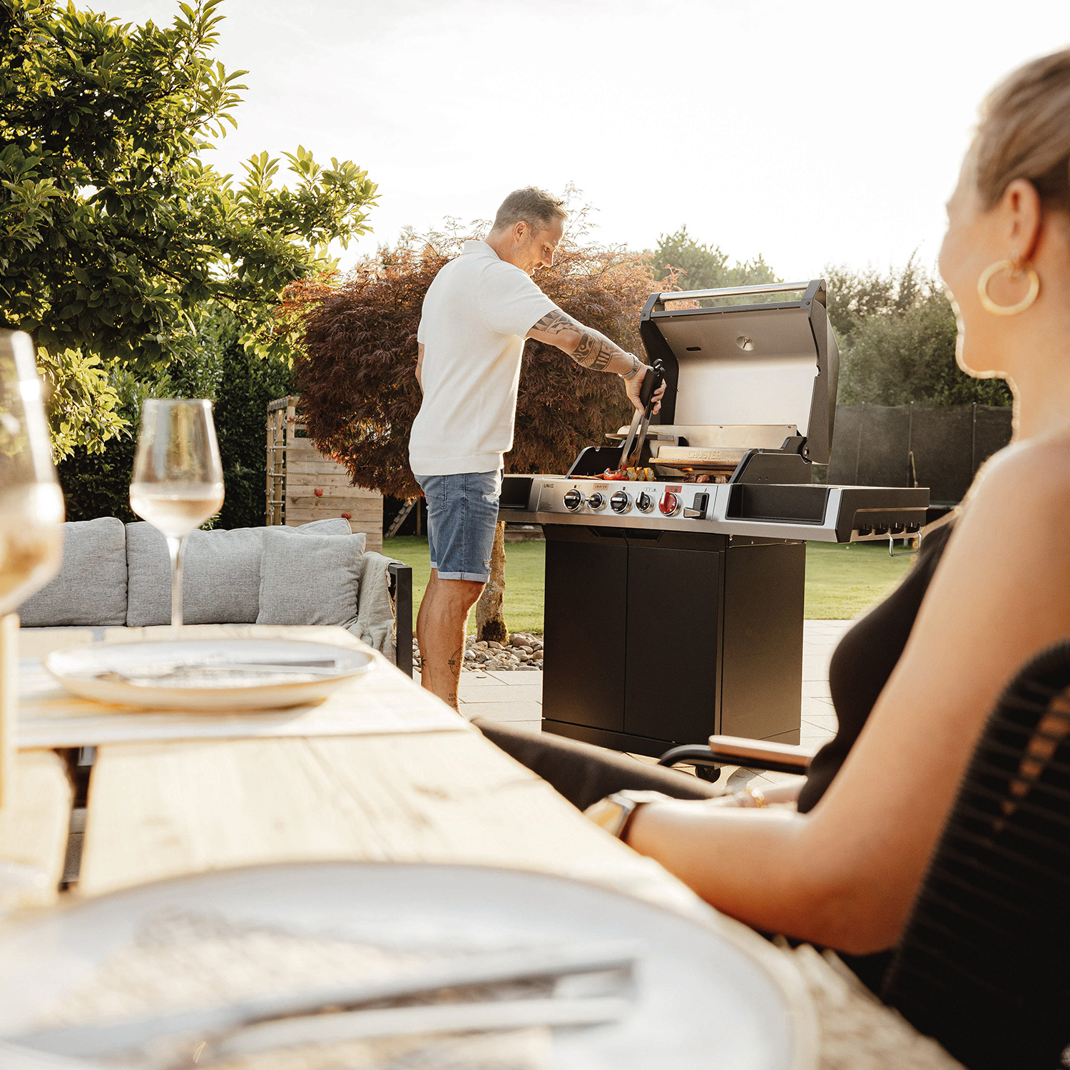 Enders Uniq 3 IK Cruster Gasgrillstation Enders Uniq 3 IK Cruster Gasgrillstation
