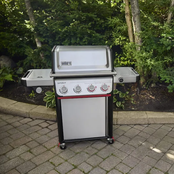 weber-spirit-gasgrill-edelstahlverkleidung