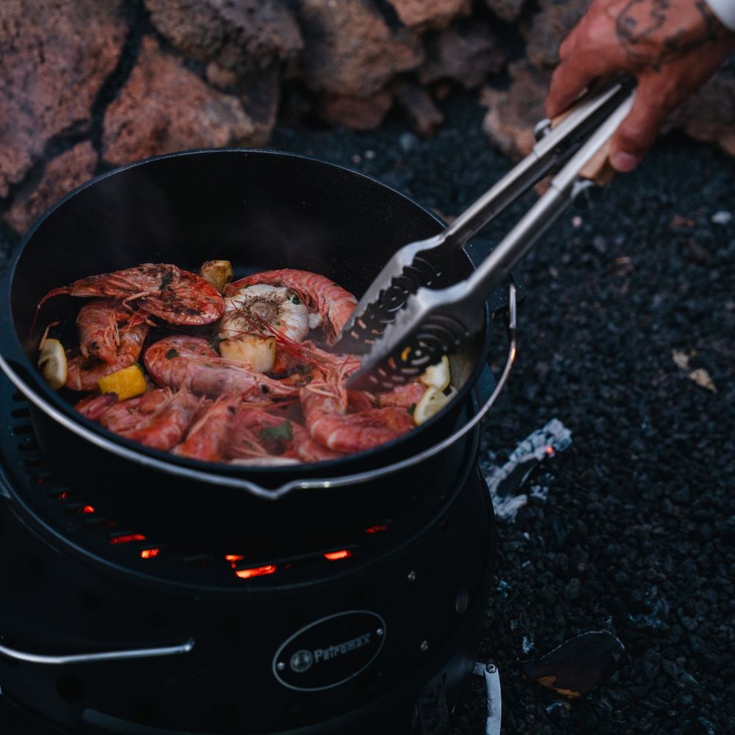 Petromax Atago Black Edition