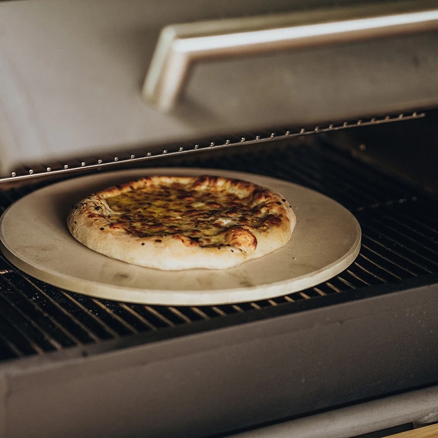 Moesta Pizzastein mit Stier 41cm