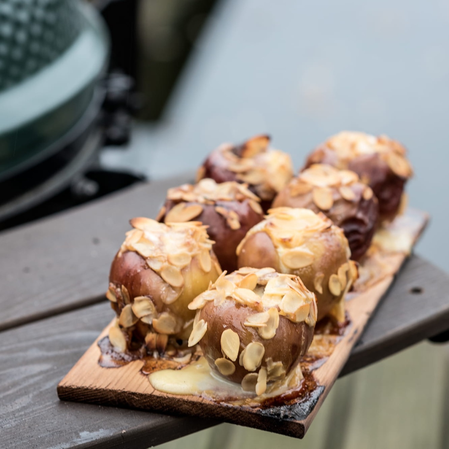 Big Green Egg Zeder-Grillplanken aus Holz 2er-Set Big Green Egg Zeder-Grillplanken aus Holz 2er-Set