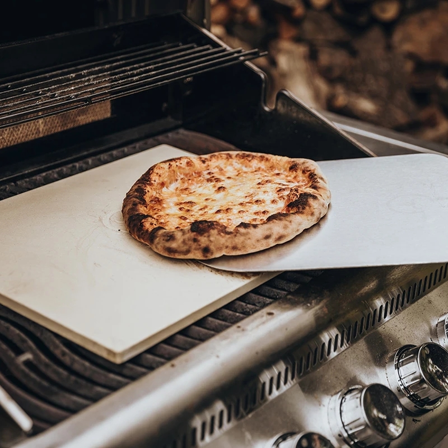 Moesta Pizzastein mit Stier 35 x 45 cm