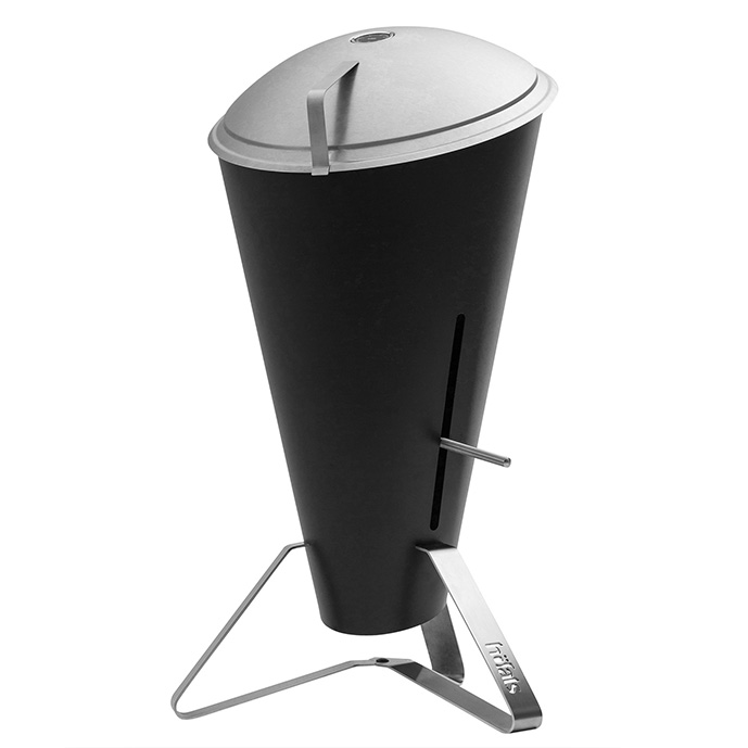 schlanker-geschlossener-holzkohlegrill-aus-edelstahl