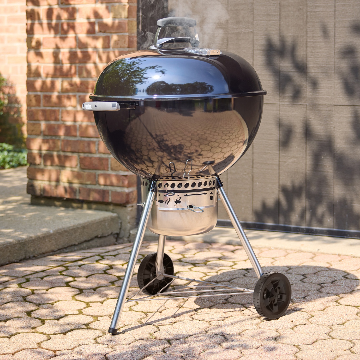 Weber Original Kettle Premium Holzkohlegrill 57 cm