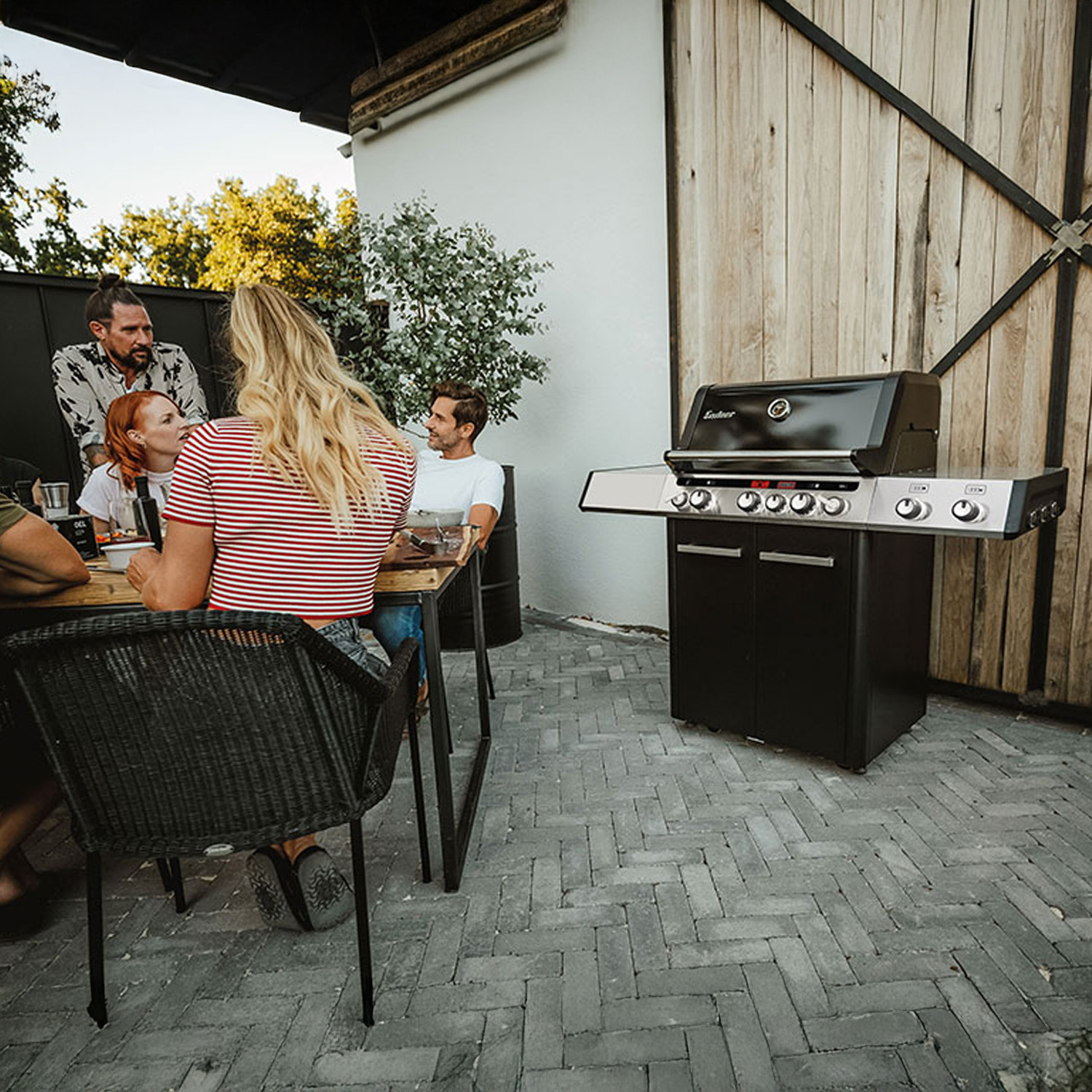 Enders Uniq Pro 3 I Cruster Gasgrillstation inklusive Abdeckung und Slider-Grillrost
