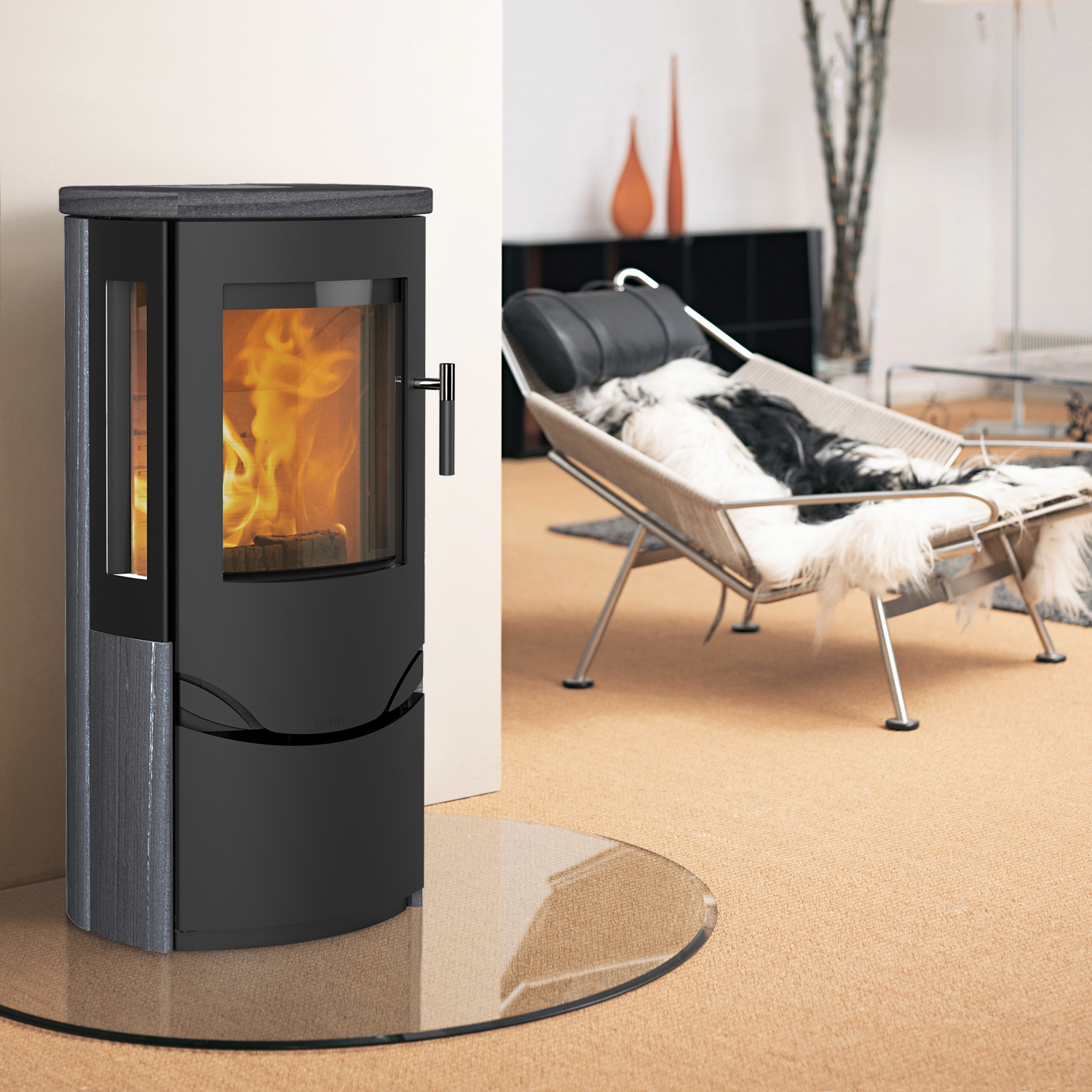 Lotus Prio 6 Kaminofen Schwarz/ Indian Night, Rauchabgang hinten Lotus Prio 6 Kaminofen Schwarz/ Indian Night, Rauchabgang hinten