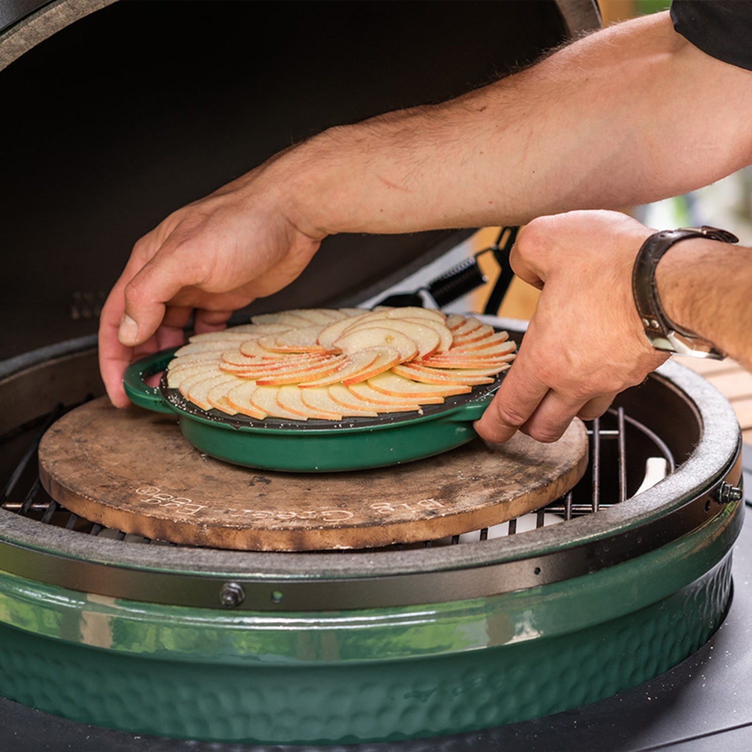 Big Green Egg Back- und Pizzastein XL